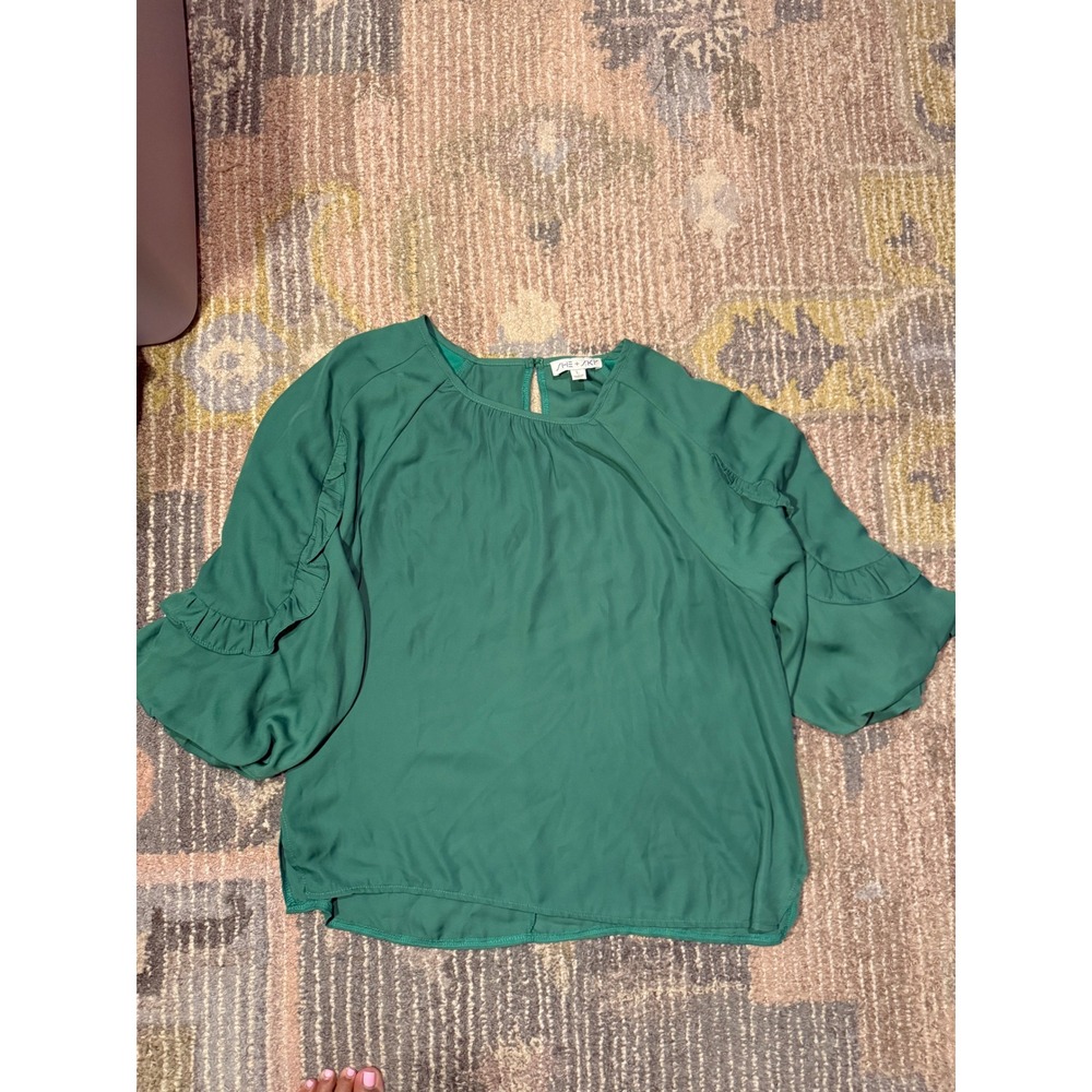 Ruffle Sleeve Blouse Top - Green Keyhole Neckline - Women's‎